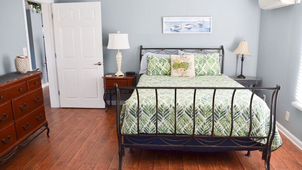 Photo of Bedroom in Smyrna
