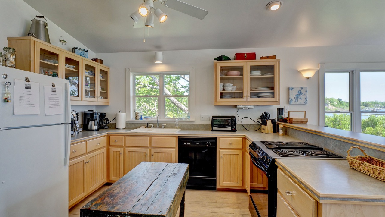 Photo of Kitchen in Swansboro
