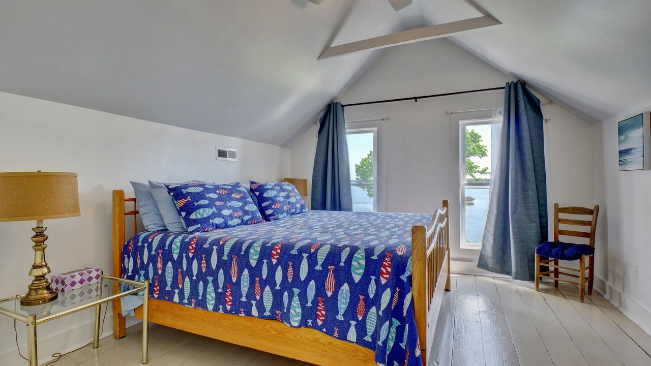 Photo of Bedroom in Swansboro