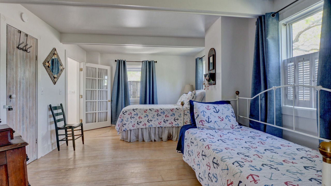 Photo of Bedroom in Swansboro