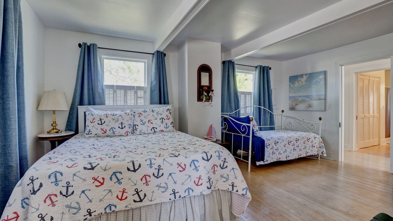 Photo of Bedroom in Swansboro