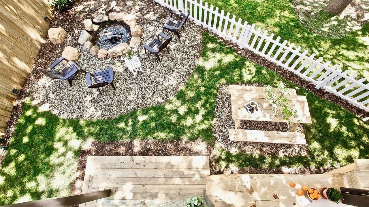 Photo of Outdoor in Black Mountain