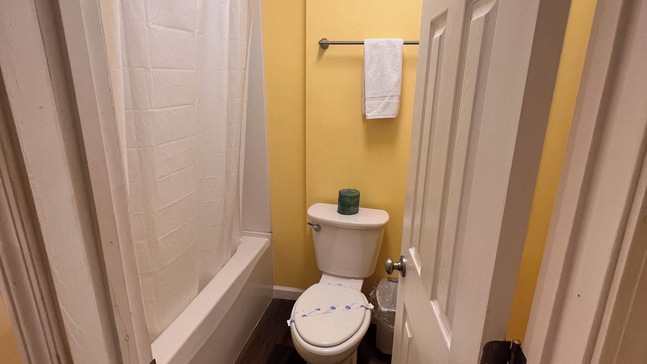 Photo of Bathroom in Topsail Beach