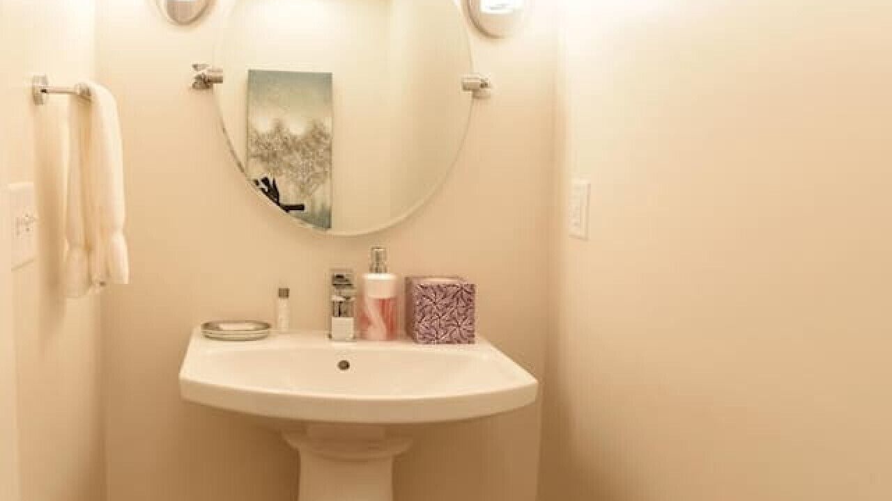Photo of Bathroom in East End - Valley Street