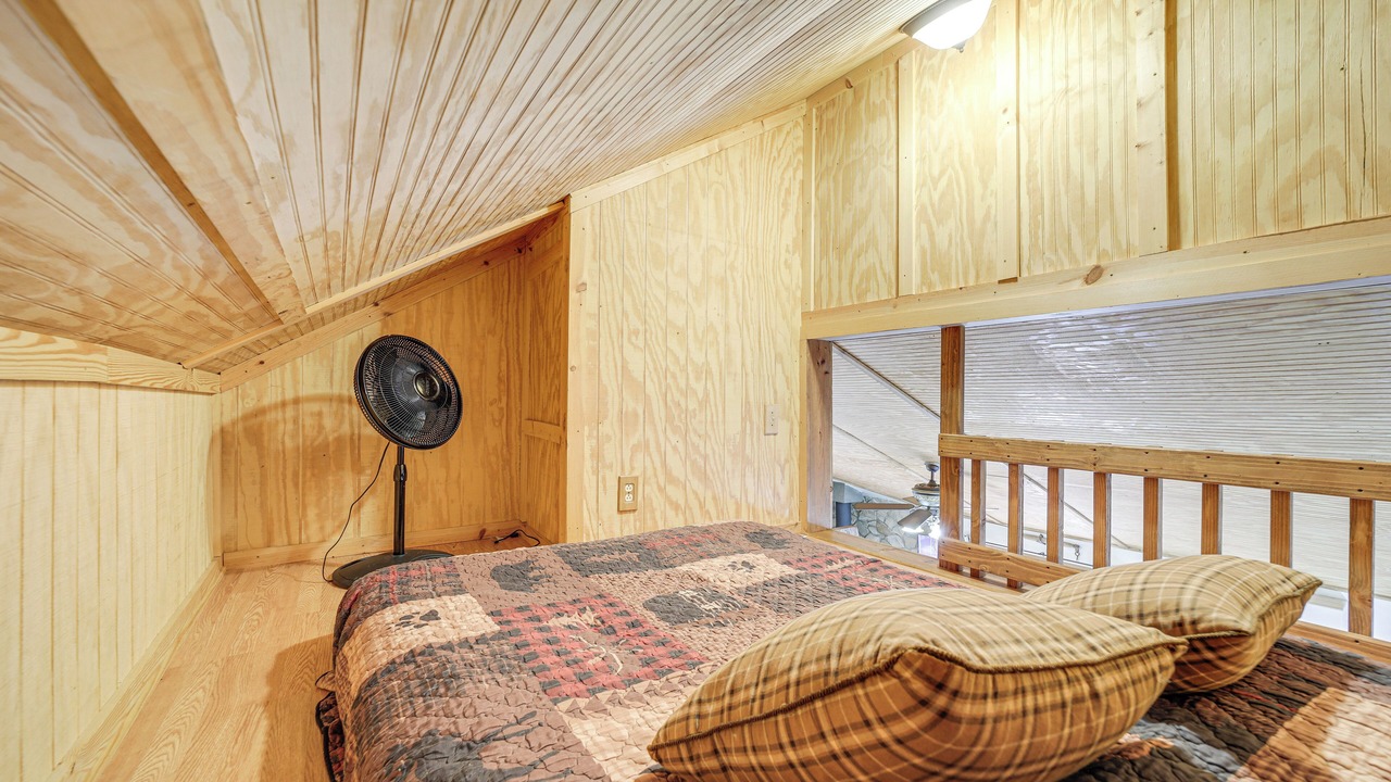 Photo of Bedroom in Whittier