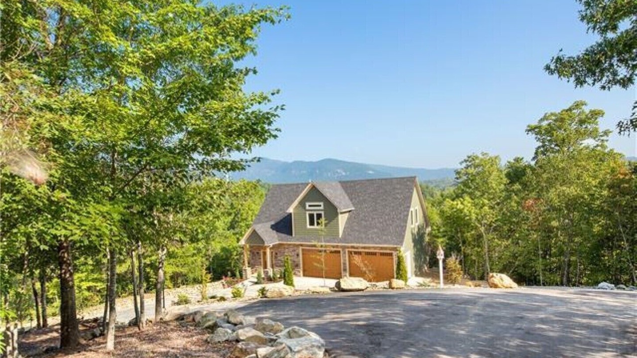 Photo of Outdoor in Lake Lure