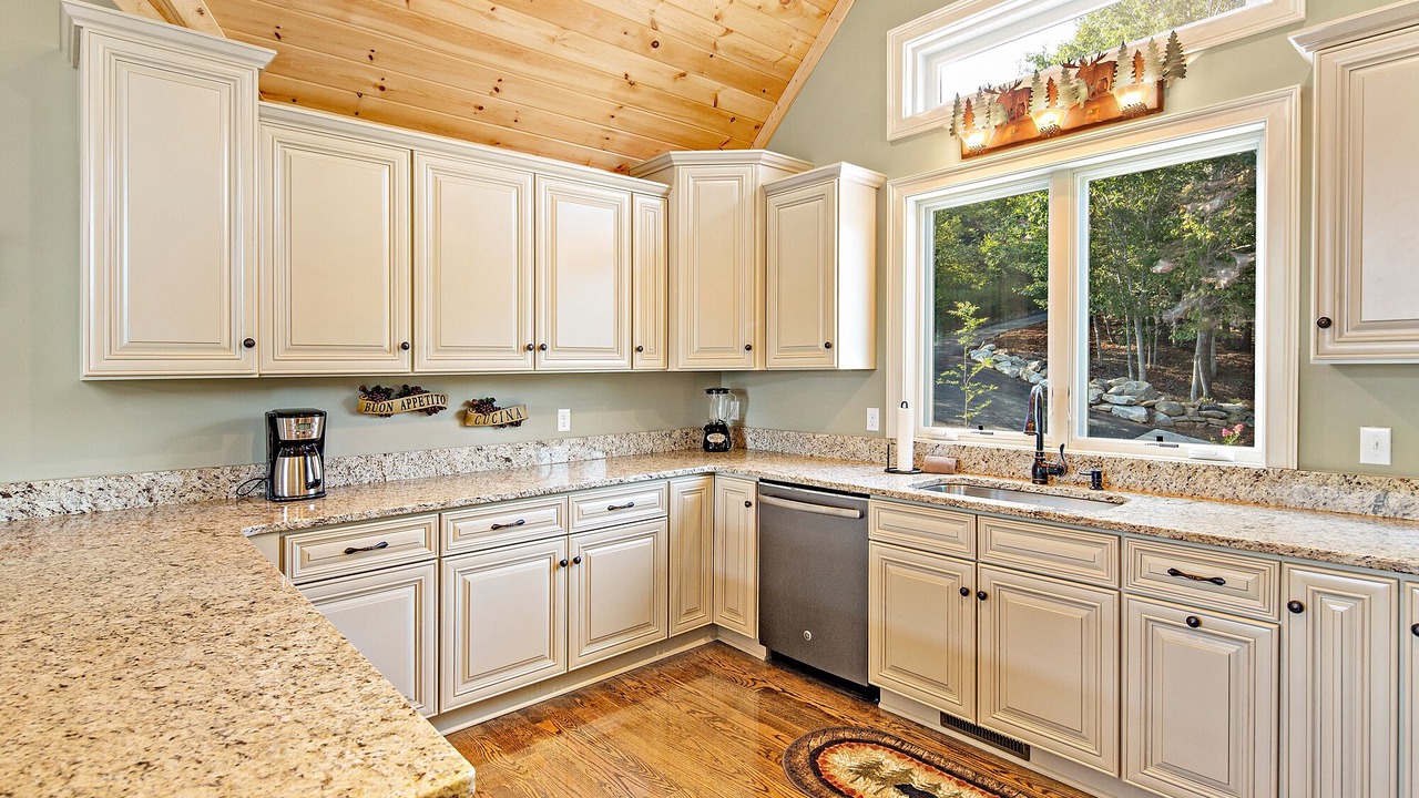 Photo of Kitchen in Lake Lure