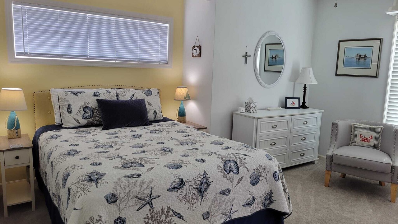 Photo of Bedroom in Topsail Beach