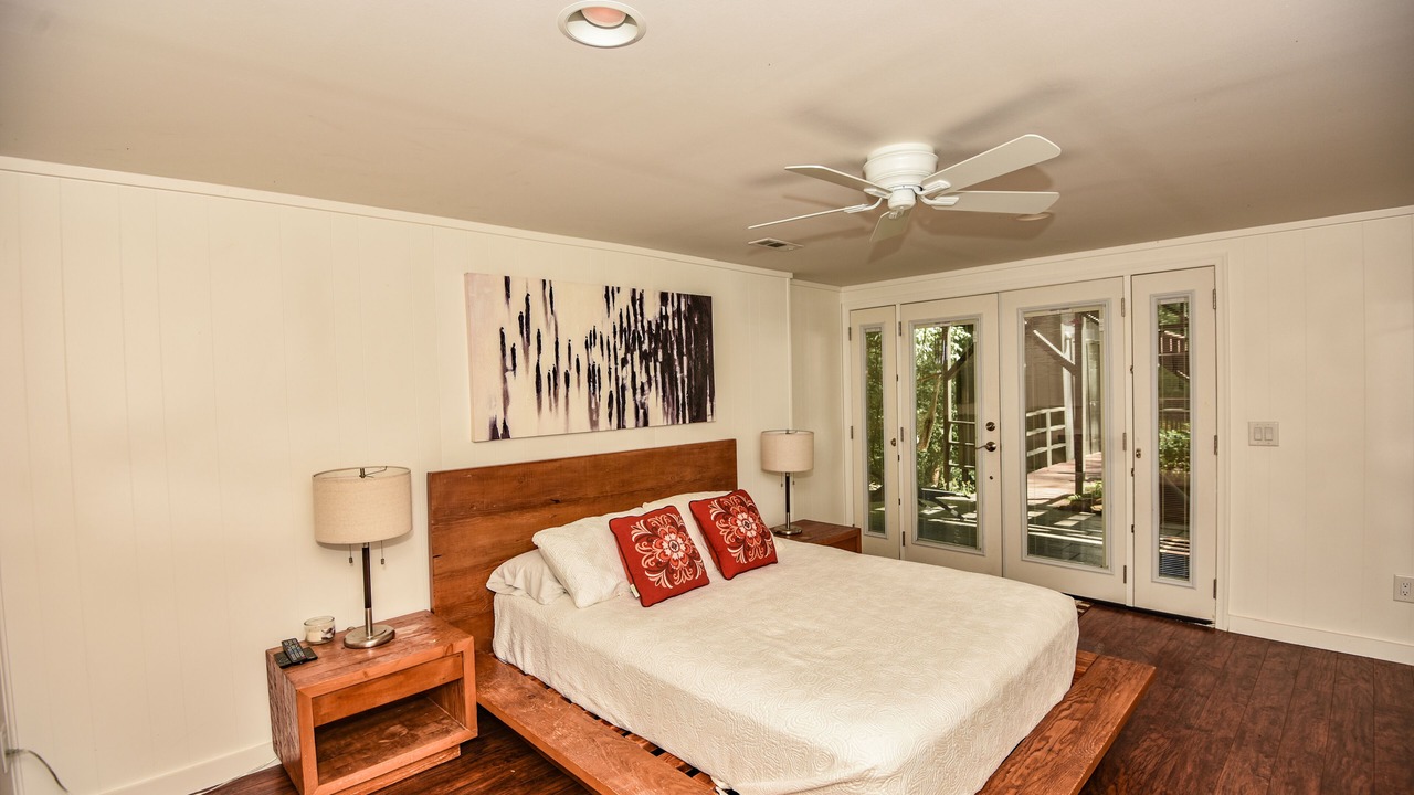 Photo of Bedroom in Roxboro