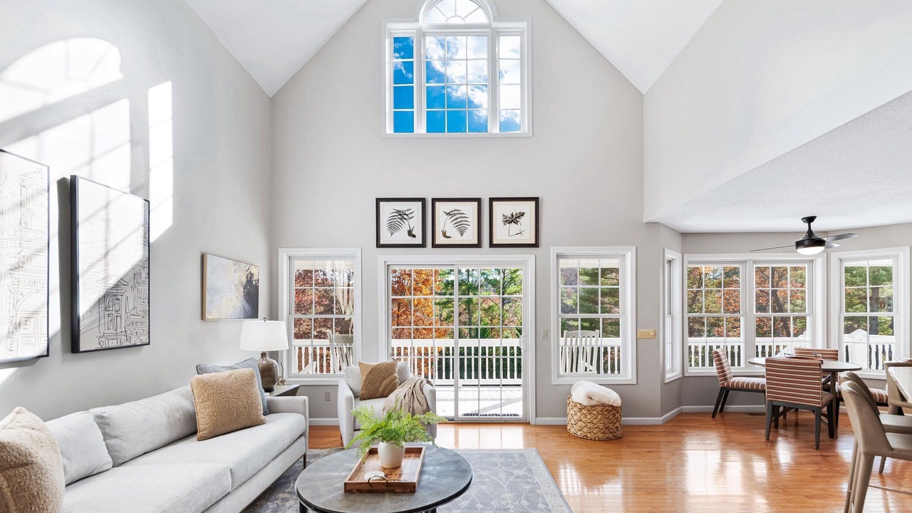 Photo of Livingroom in Weaverville