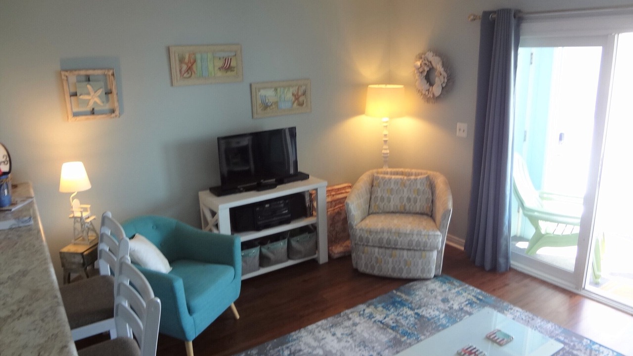 Photo of Livingroom in North Carolina Coast