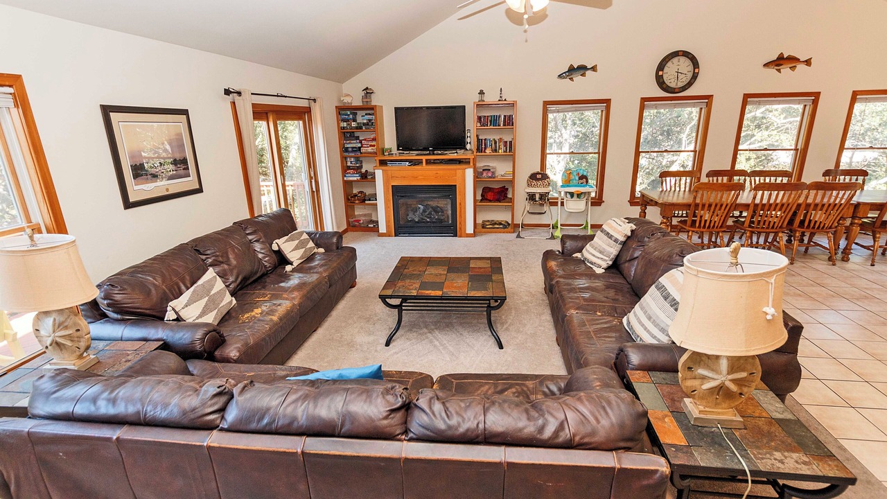 Photo of Livingroom in Southern Shores
