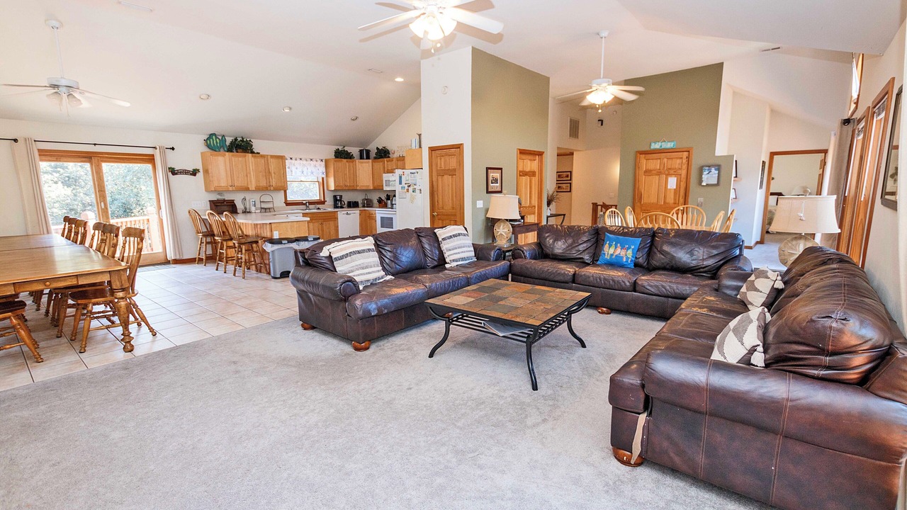 Photo of Livingroom in Southern Shores