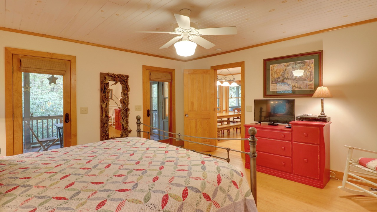 Photo of Bedroom in Sapphire