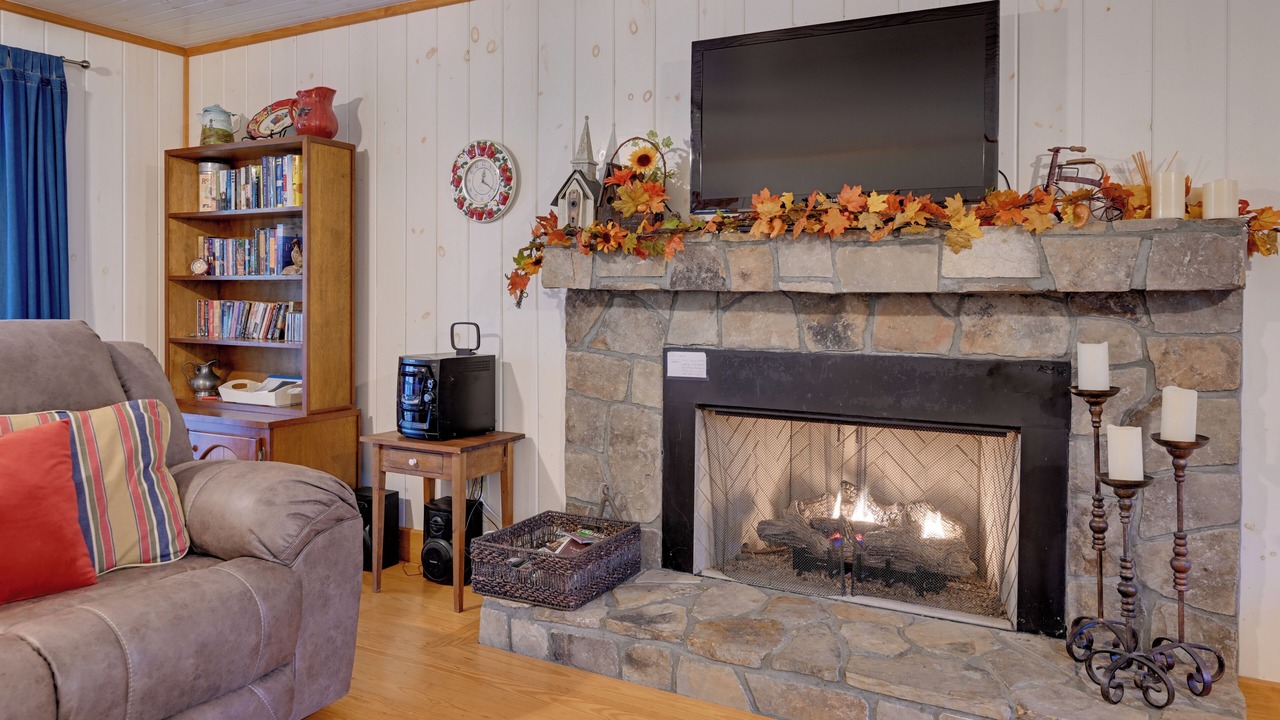 Photo of Livingroom in Sapphire