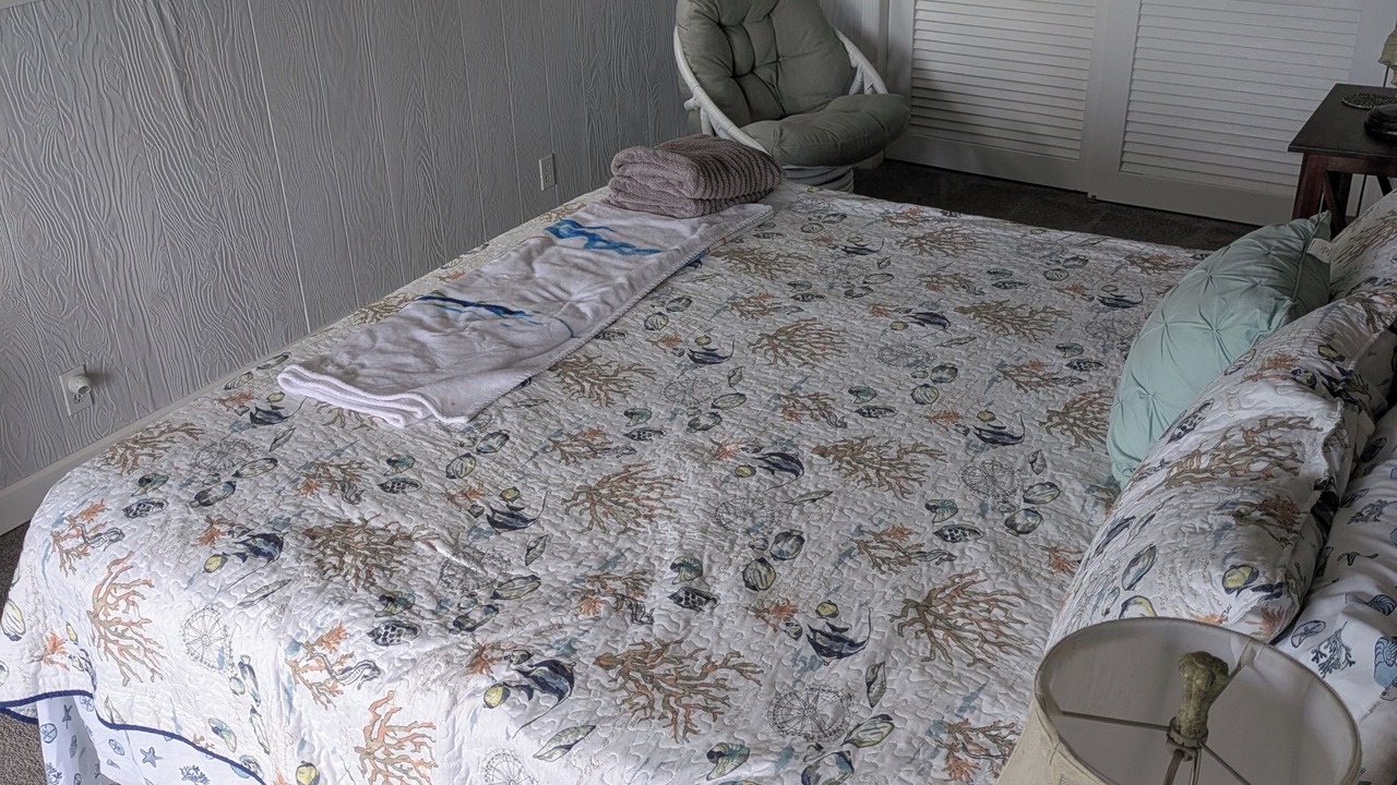 Photo of Bedroom in Pine Knoll Shores