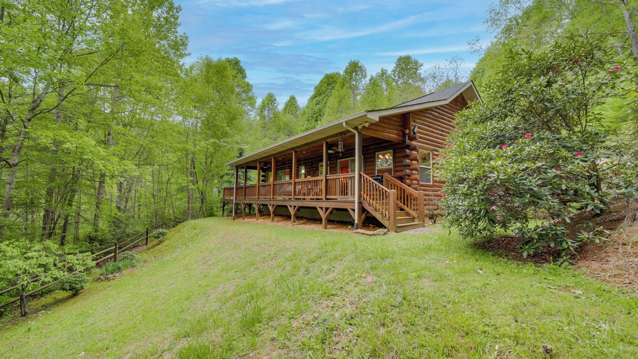 Photo of Outdoor in Waynesville