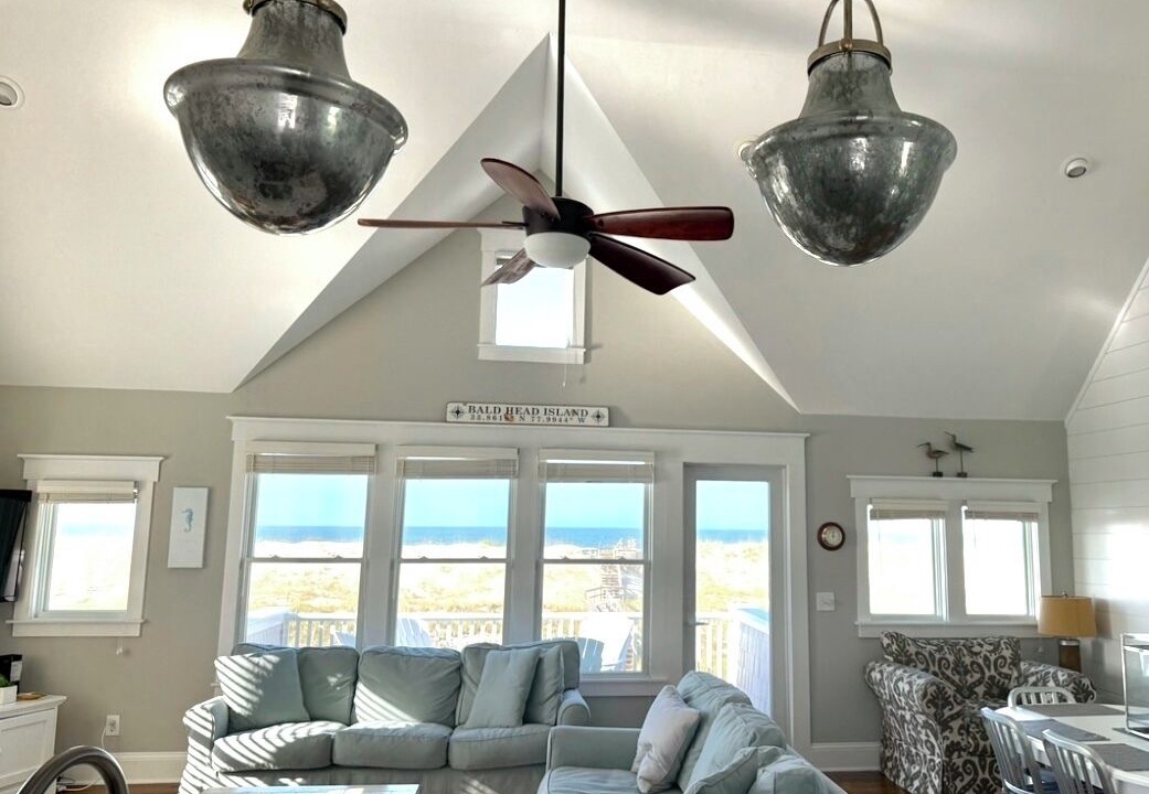 Photo of Livingroom in Flora's Bluff