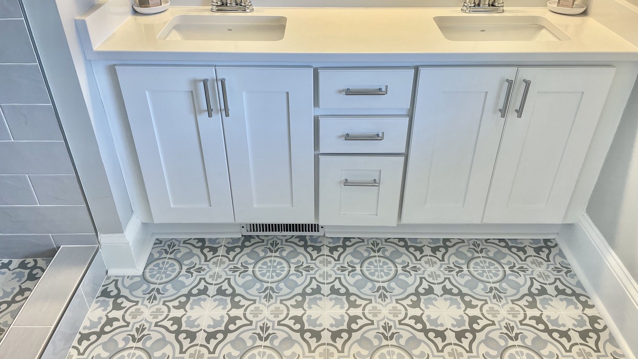 Photo of Bathroom in Flora's Bluff