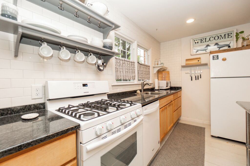 Photo of Kitchen in Old Irving Park