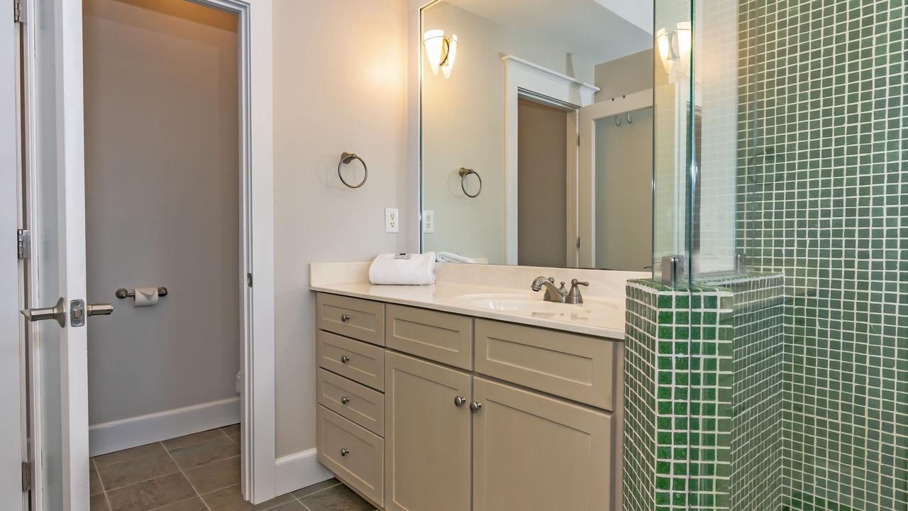 Photo of Bathroom in Cape Fear Station