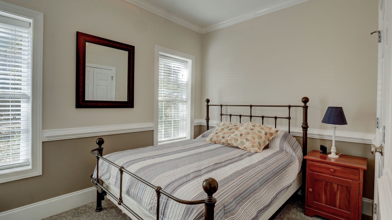 Photo of Bedroom in Wilmington Beach