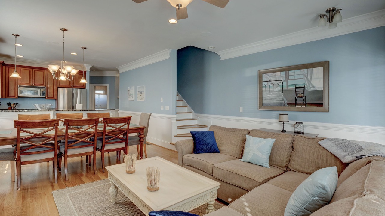 Photo of Livingroom in Wilmington Beach