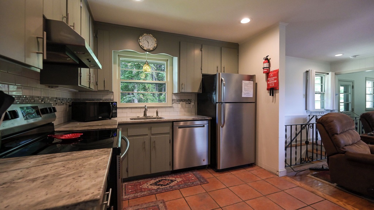 Photo of Kitchen in Kenilworth