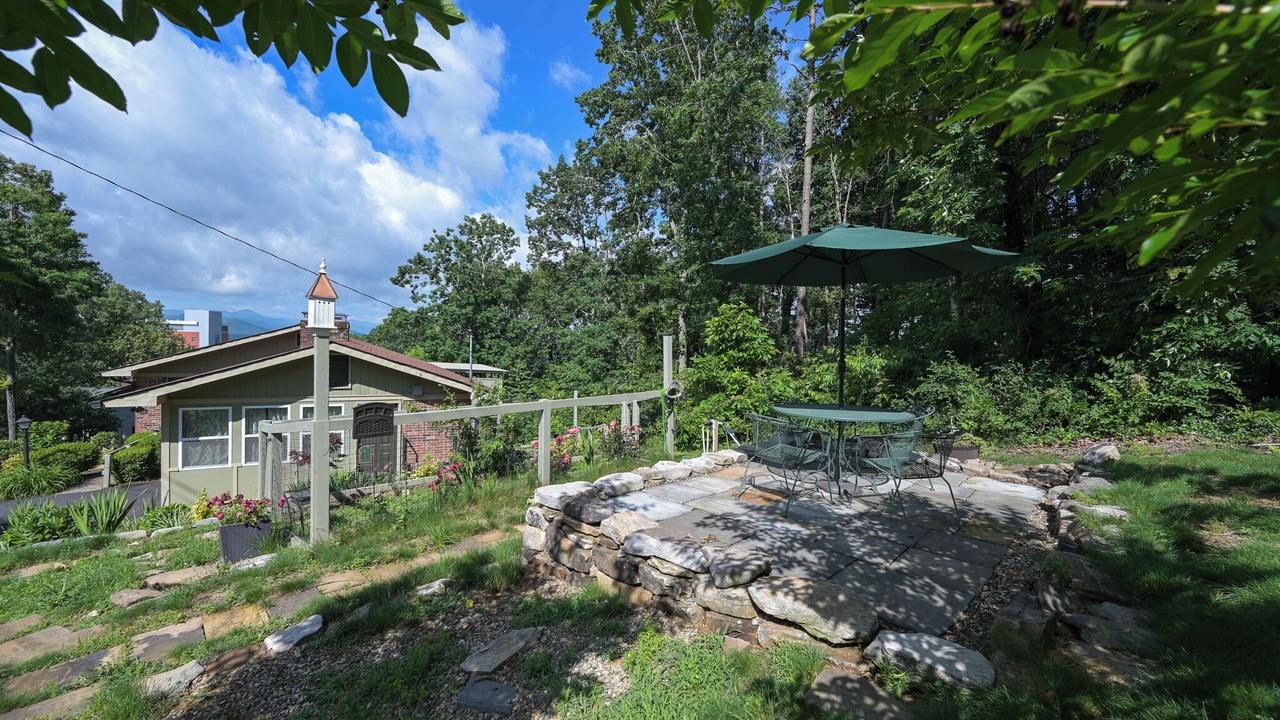 Photo of Outdoor in Kenilworth