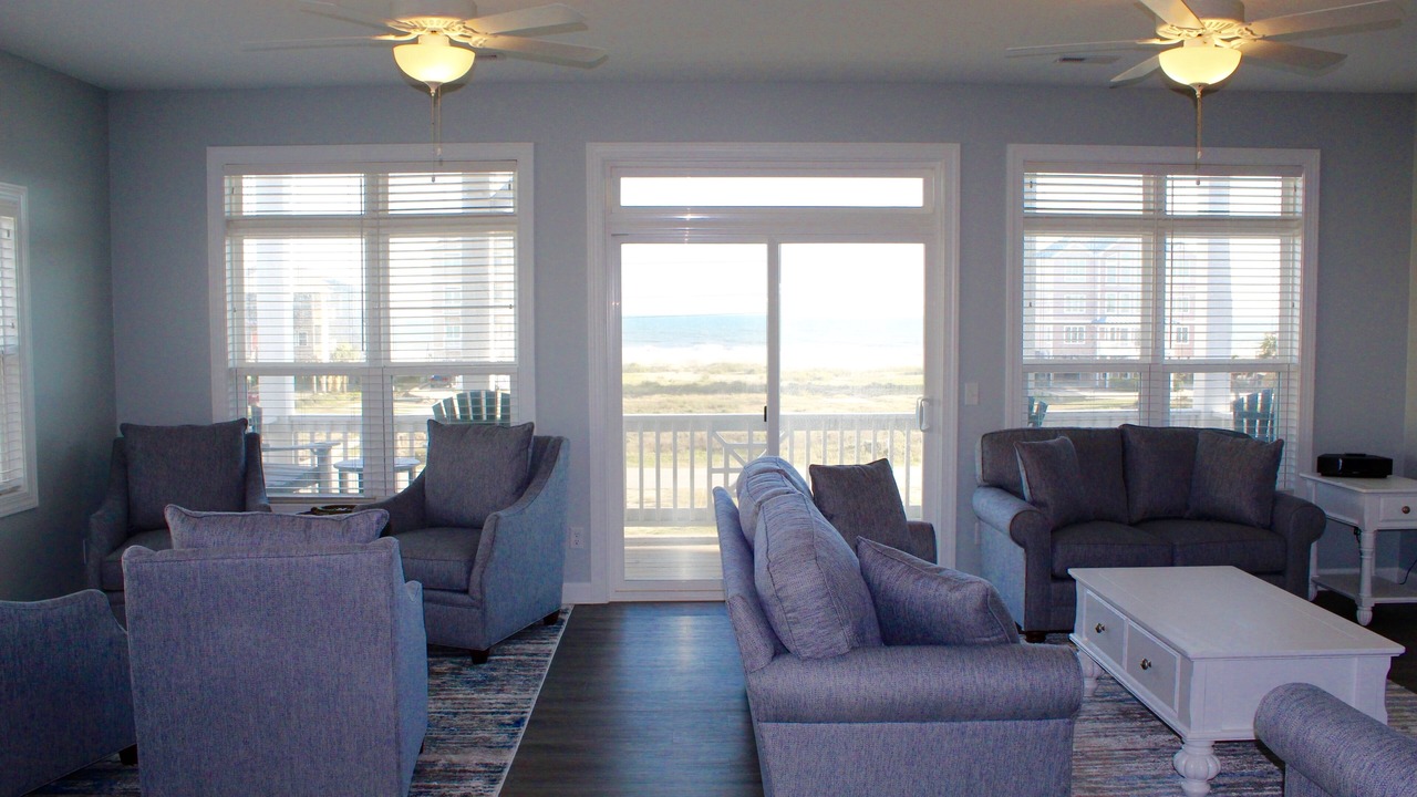 Photo of Livingroom in Scotch Bonnet Soundside