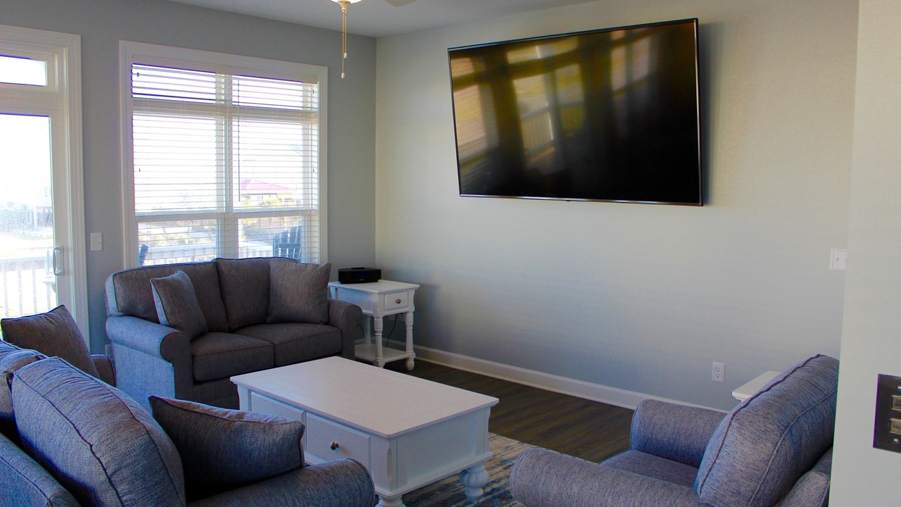 Photo of Livingroom in Scotch Bonnet Soundside