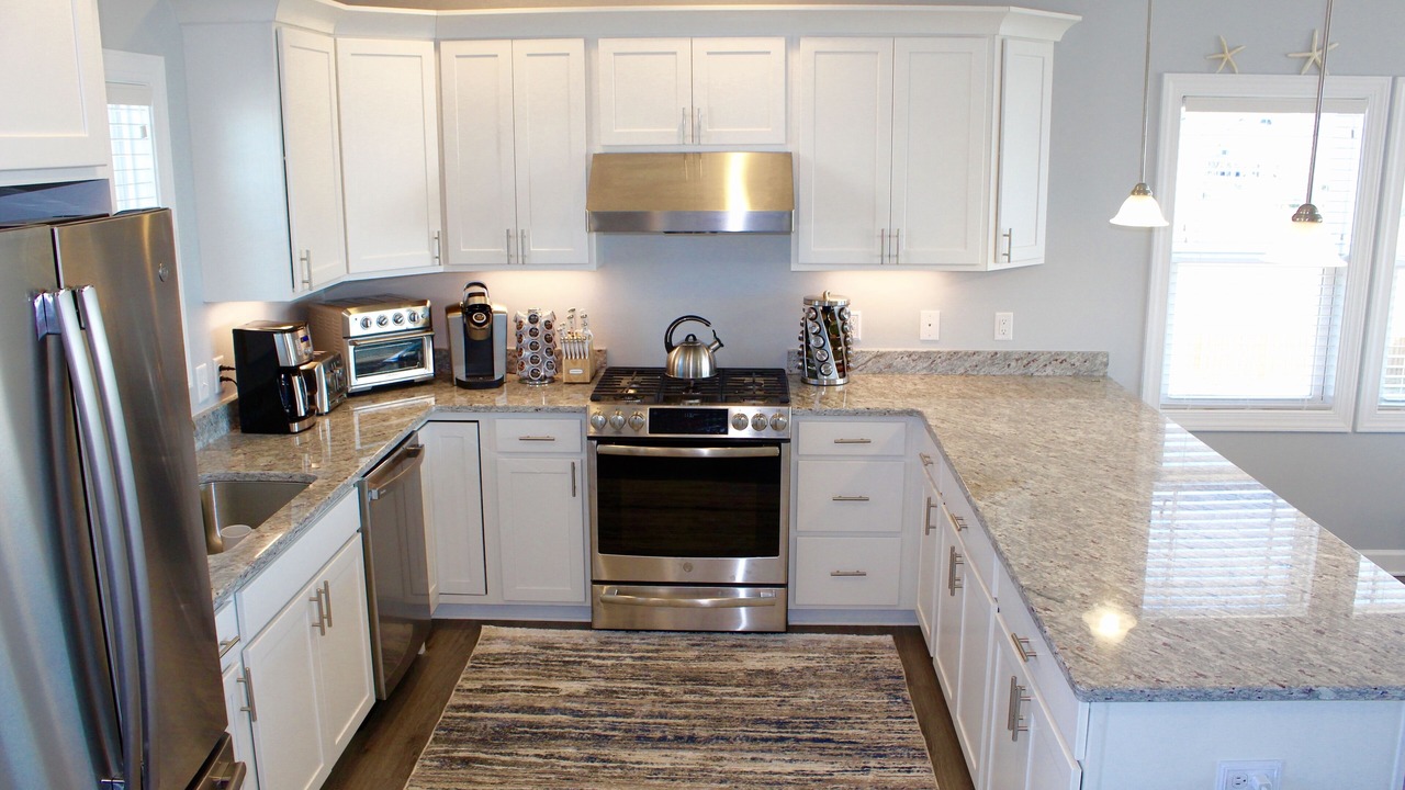 Photo of Kitchen in Scotch Bonnet Soundside