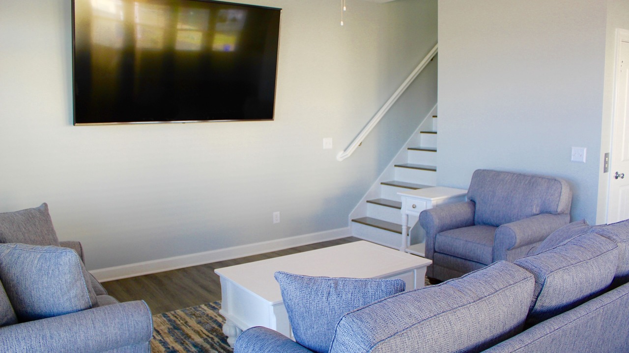 Photo of Livingroom in Scotch Bonnet Soundside