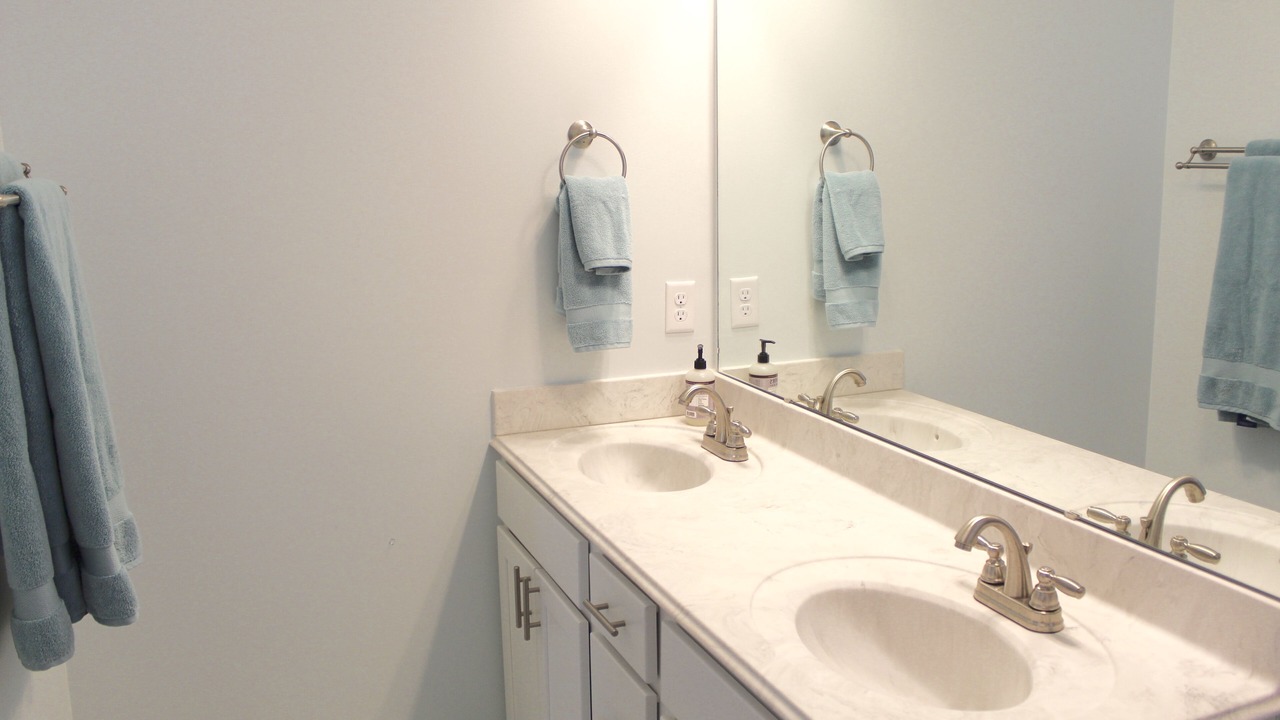 Photo of Bathroom in Scotch Bonnet Soundside