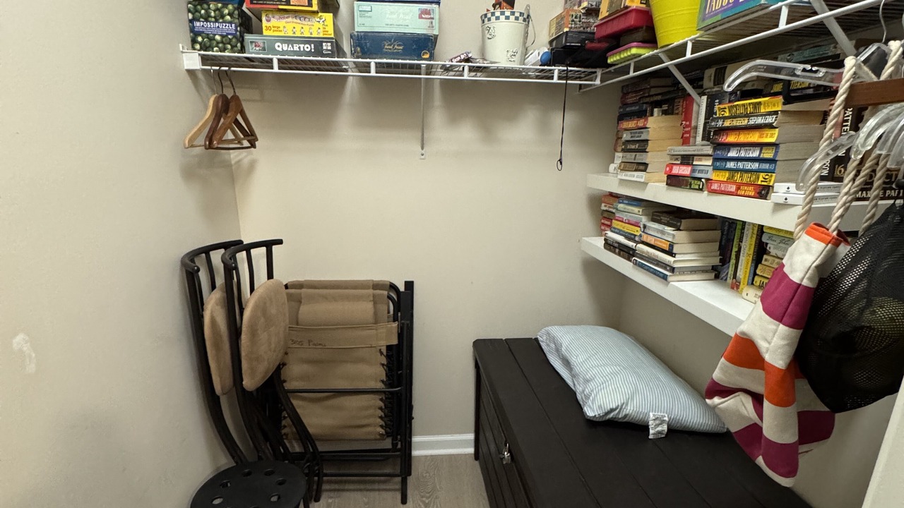 Photo of Bedroom in Long Beach