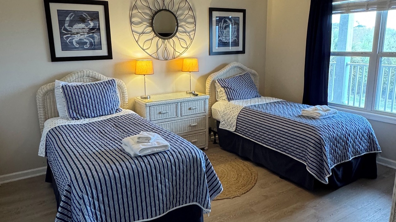 Photo of Bedroom in Long Beach