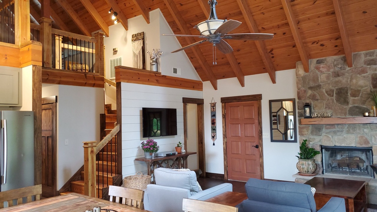 Photo of Livingroom in Lake Lure