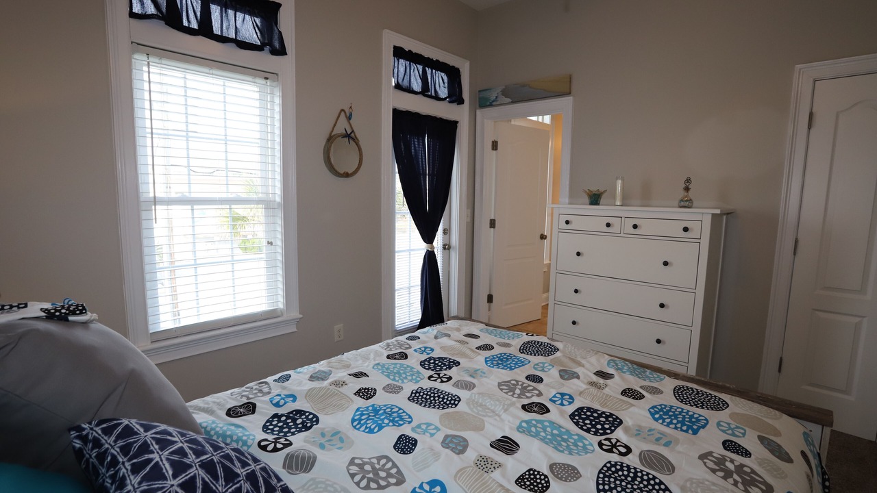 Photo of Bedroom in Surf City