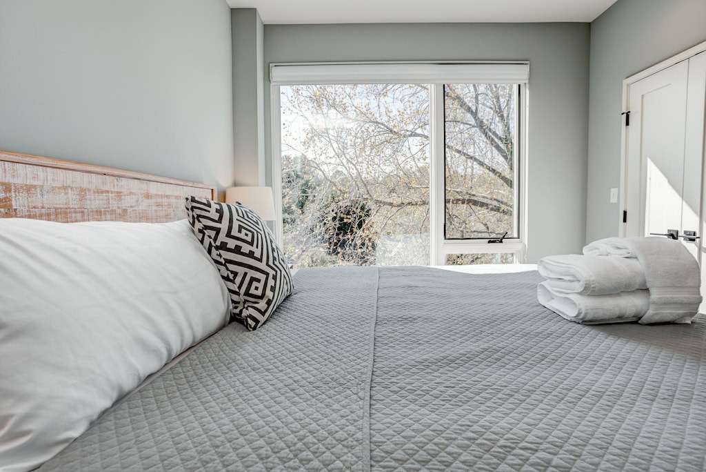 Photo of Bedroom in Historic Montford