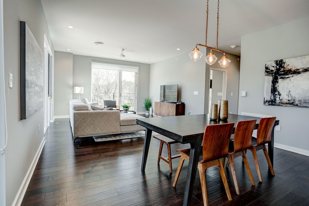 Photo of Livingroom in Historic Montford