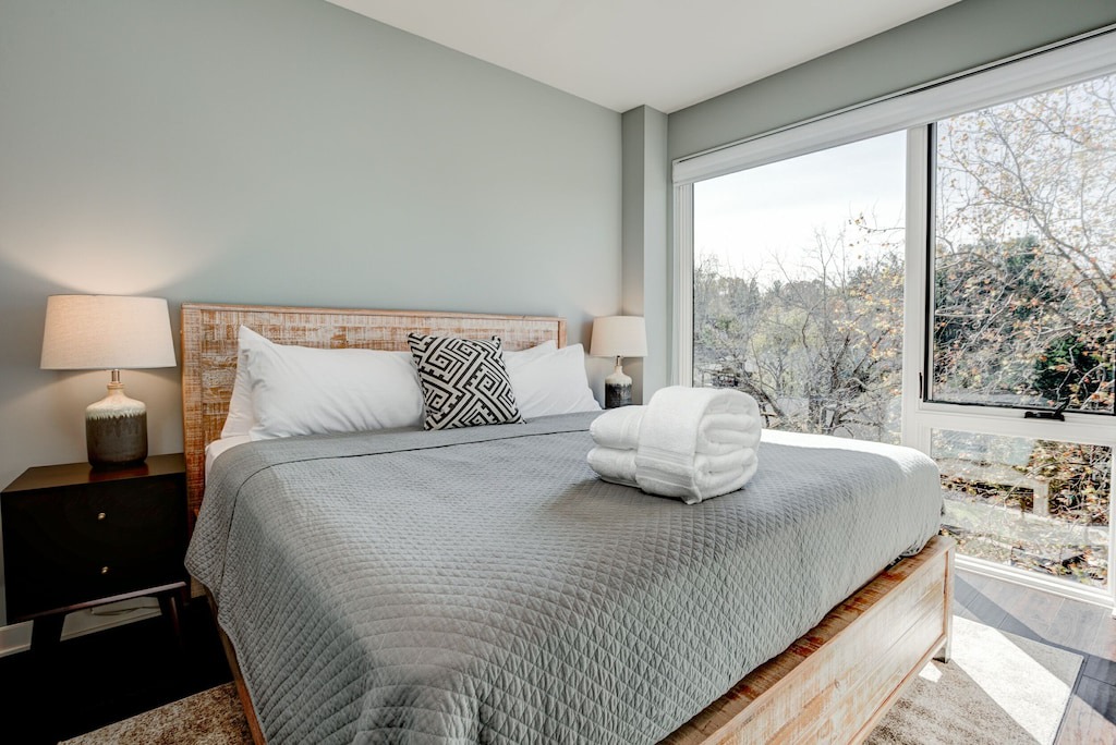 Photo of Bedroom in Historic Montford