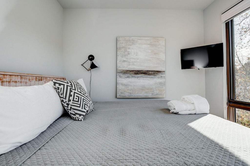 Photo of Bedroom in Historic Montford