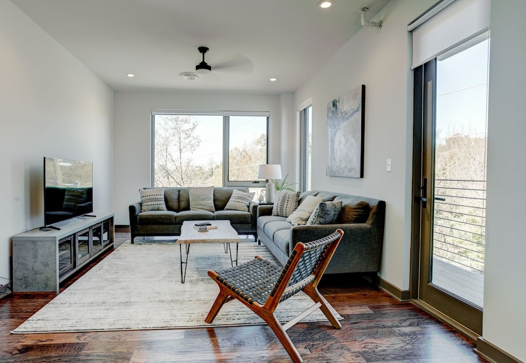 Photo of Livingroom in Historic Montford