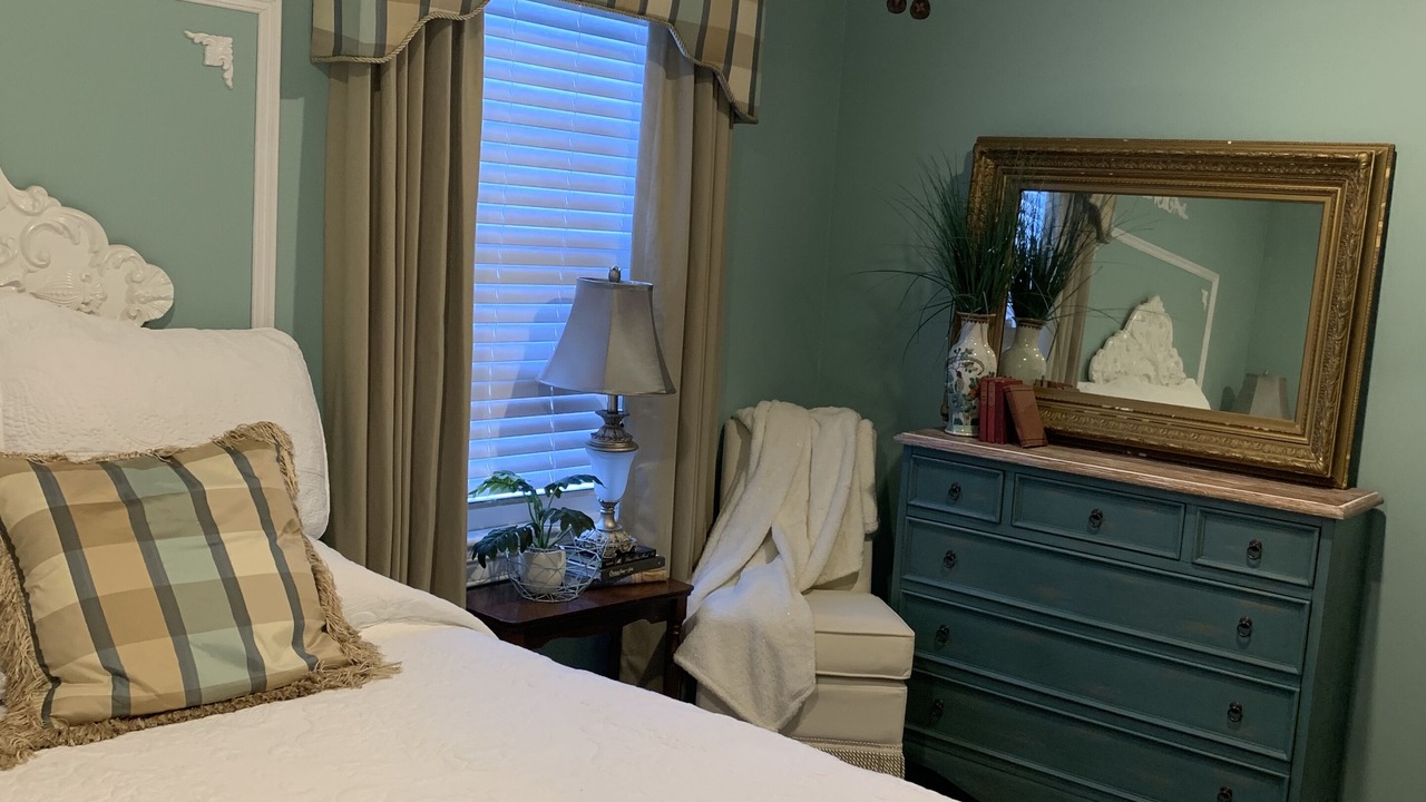 Photo of Bedroom in Edenton