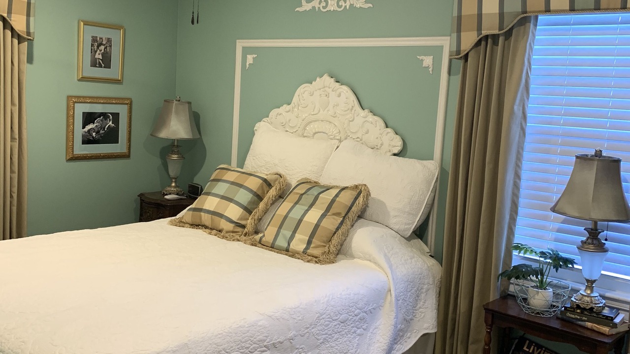 Photo of Bedroom in Edenton