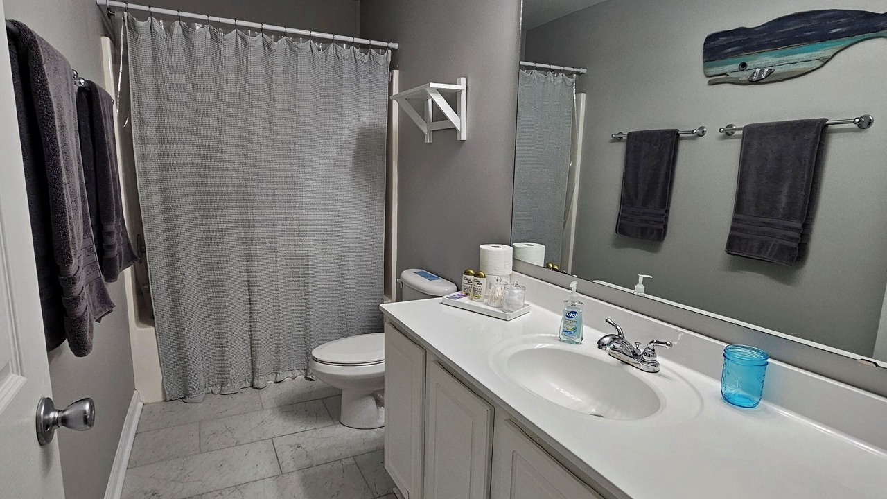 Photo of Bathroom in Tranquil Harbour