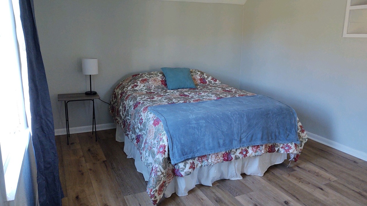 Photo of Bedroom in Qualla
