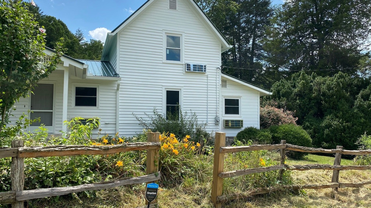 Photo of Outdoor in Qualla