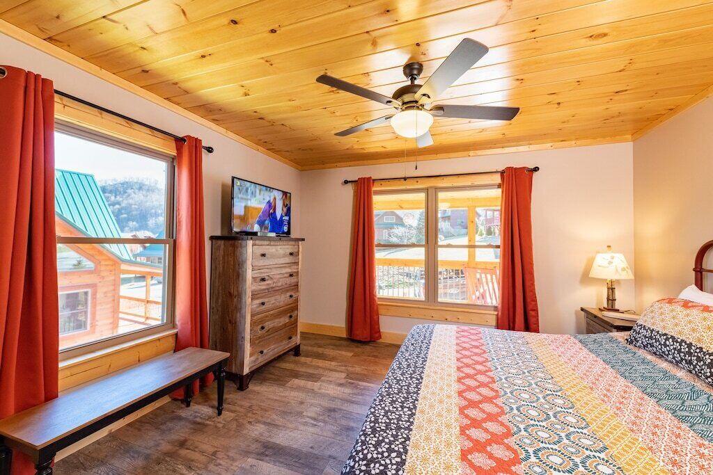 Photo of Bedroom in Maggie Valley