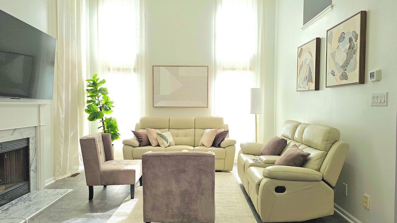 Photo of Livingroom in Morrisville